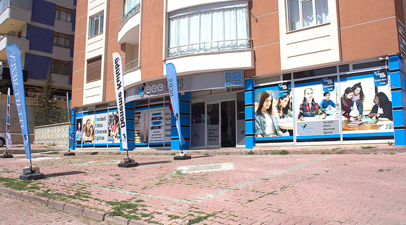 Kurumumuzdan Kareler